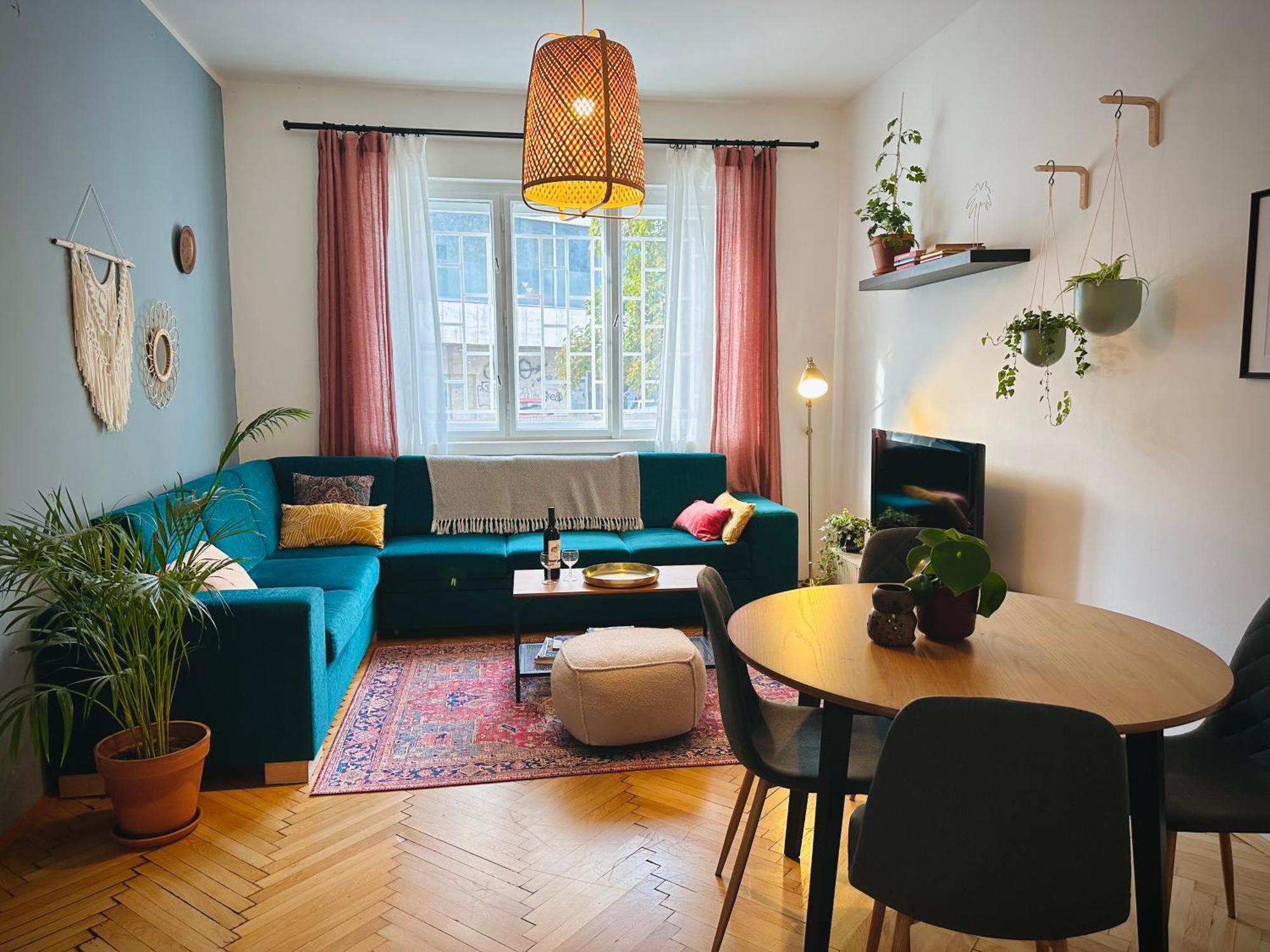 Boho Apartment In Old Town 브라티슬라바 외부 사진